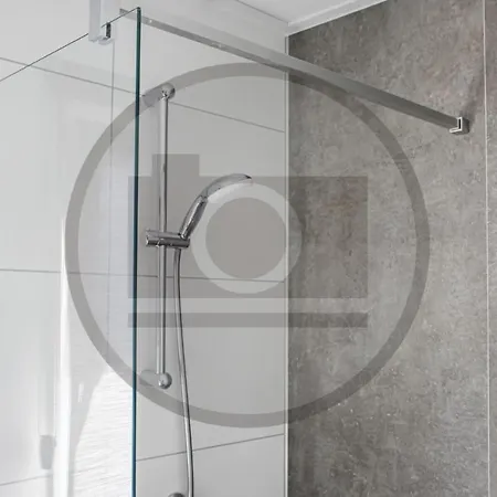 Botel Houseboat Waterlelie