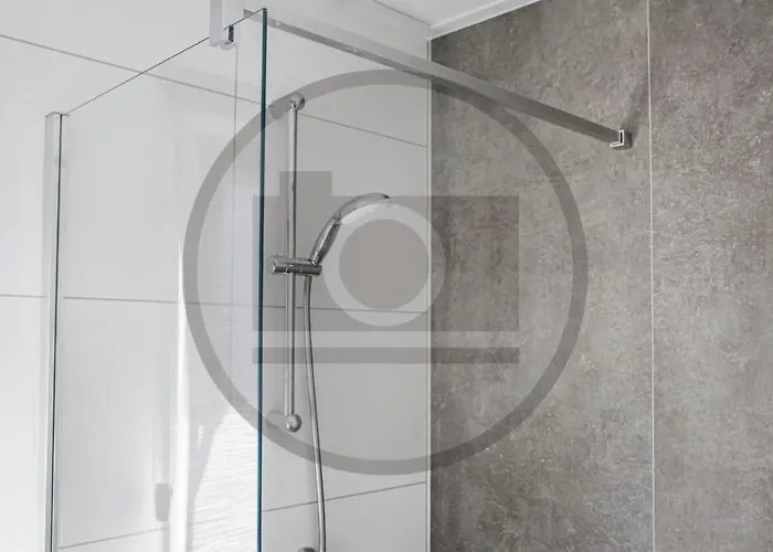 船屋 Houseboat Waterlelie